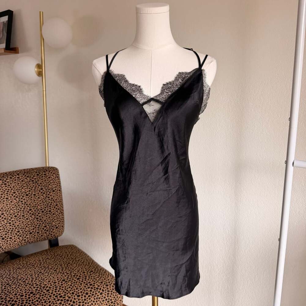 Victoria's Secret Black Satin And Lace Chemise Slip Dress M